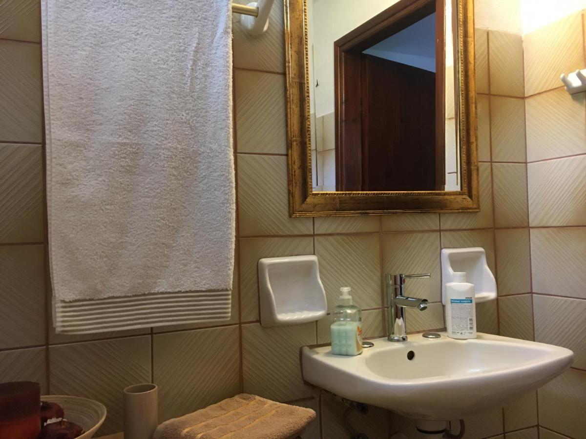 קאלאבאקה Sarakinas Farm House מראה חיצוני תמונה