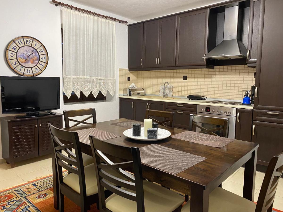 קאלאבאקה Sarakinas Farm House מראה חיצוני תמונה